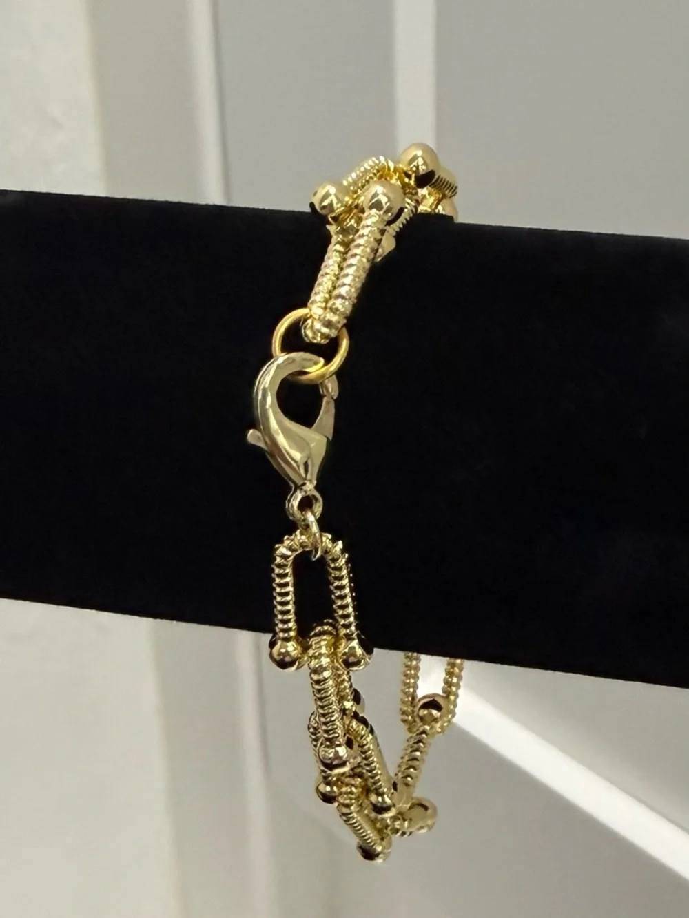 Gold Link & Bead Chain Bracelet - Women Jewelry - Picture 2 of 4